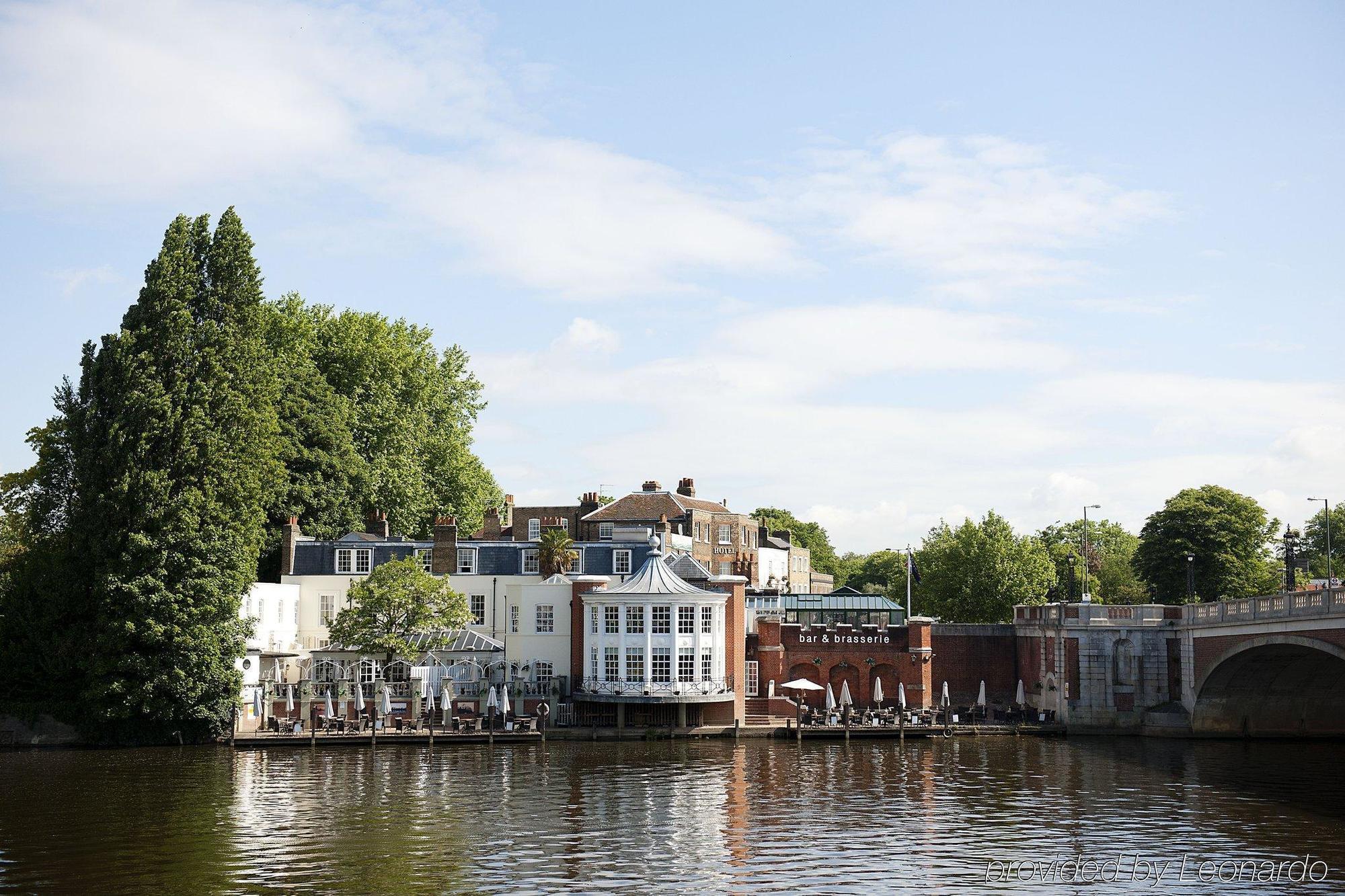 The Mitre, Hampton Court Hotel Kingston upon Thames  Exterior photo